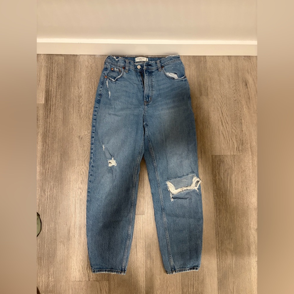 Abercrombie Women’s Distressed High-Waist Blue Jeans